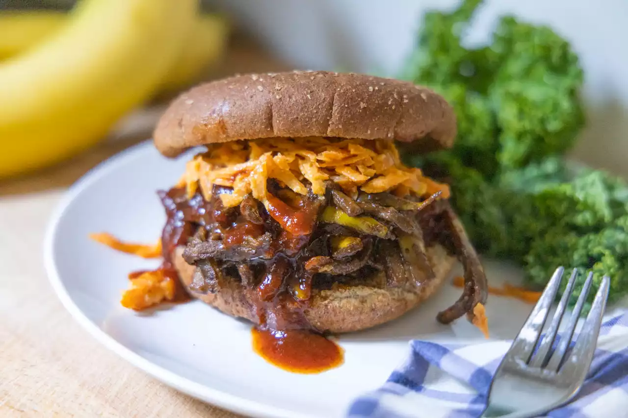 Don't waste banana peels: Turn them into tasty vegan 'pulled pork'