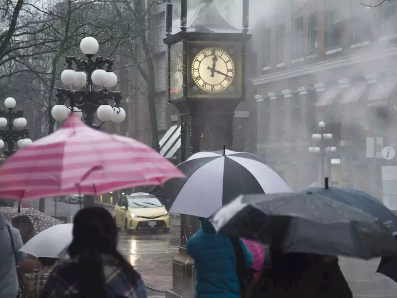 Environment Canada warns of heavy rain for parts of northern B.C., flood watch posted