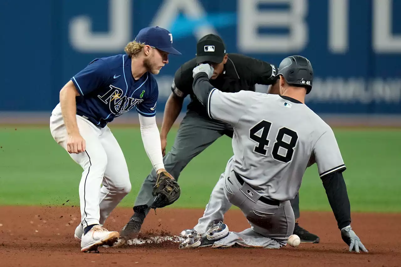 Yankees and Rays tweet about gun violence instead of their game