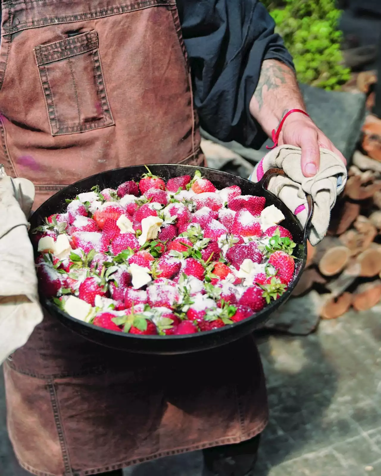 A Taste of Summer: Roasted Strawberries With Ricotta and Mint