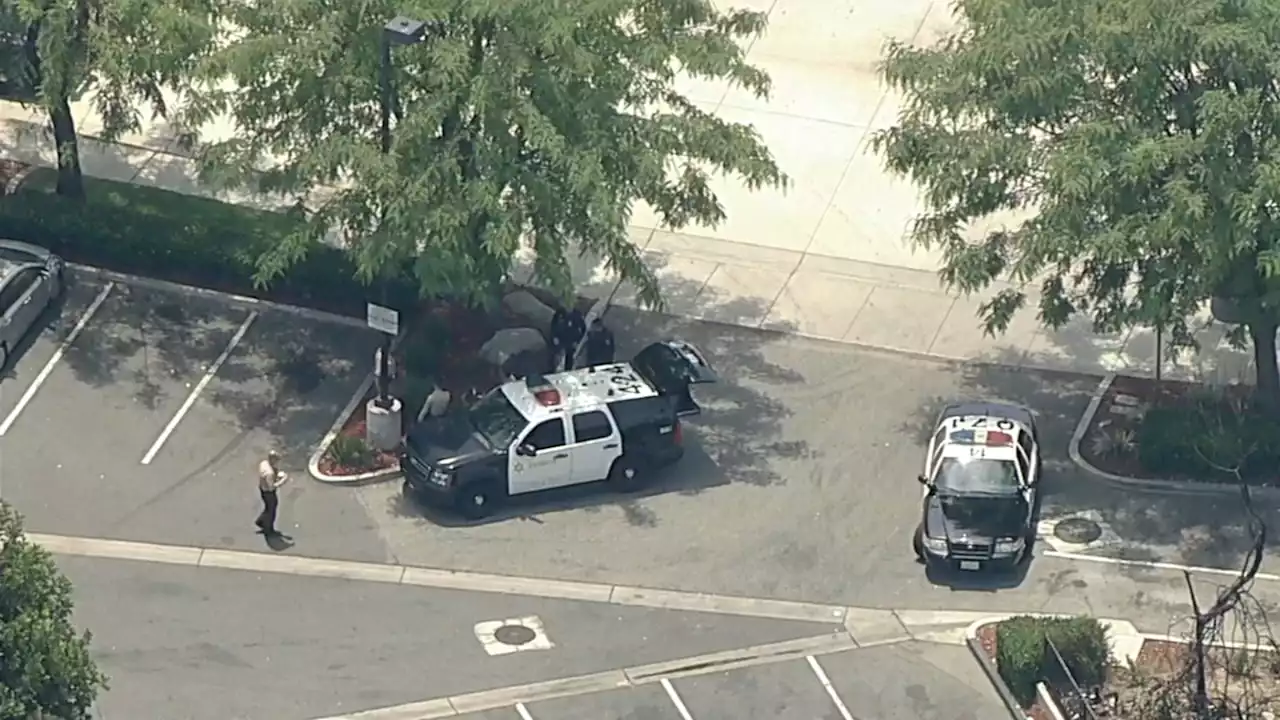 Elementary school in Whittier temporarily on lockdown amid search for armed suspects nearby