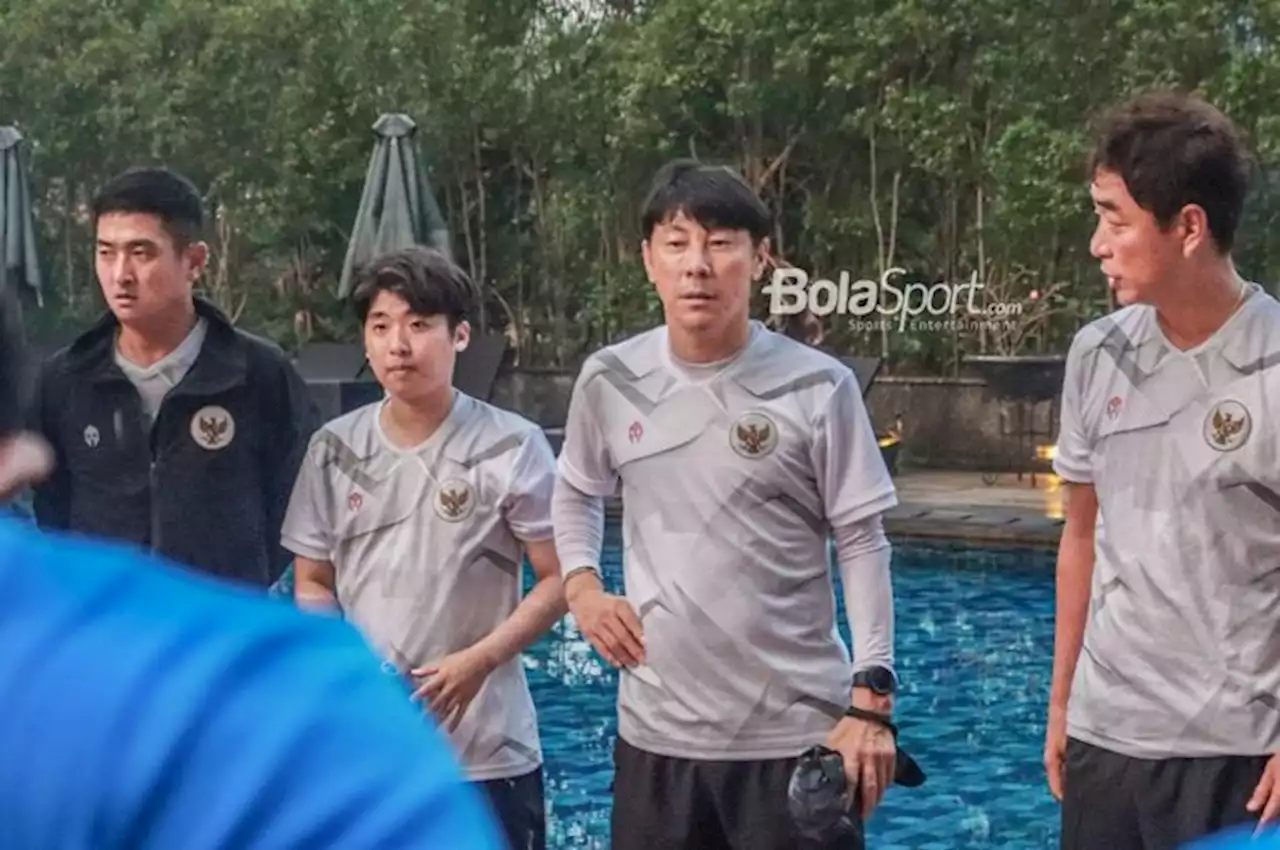 Shin Tae-yong Yakin Timnas Indonesia Kalahkan Bangladesh Meski Banyak Pemain Belum Tampil Maksimal - Bolasport.com