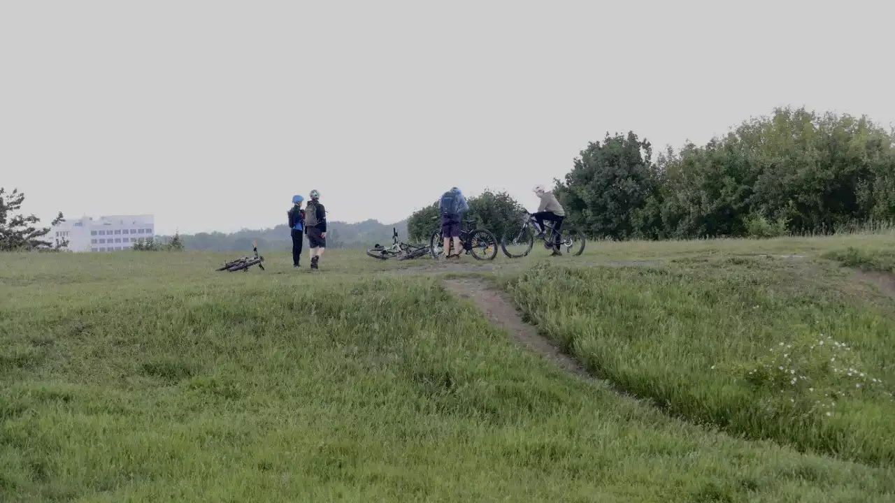 Messerangriff auf Teufelsberg: drei Männer festgenommen