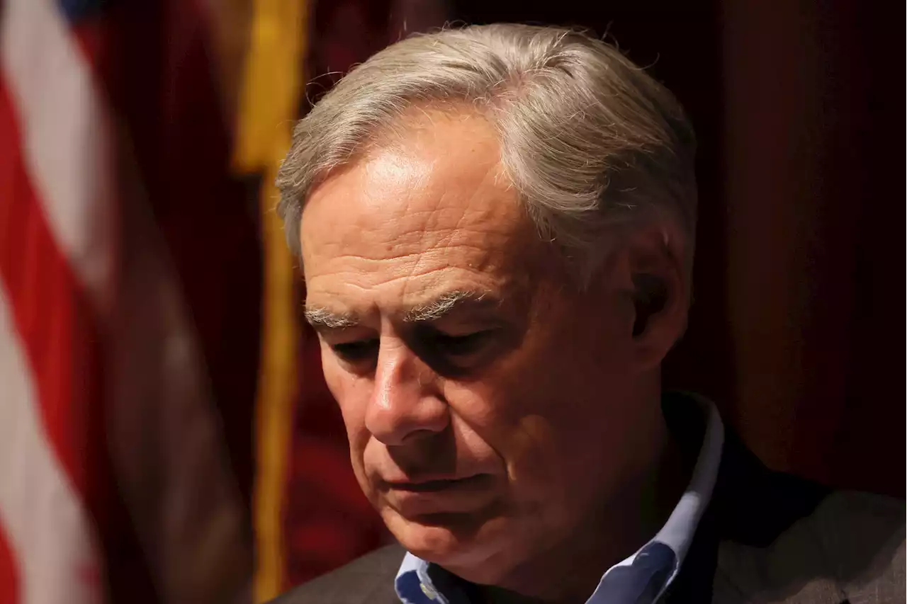 Texas senator interrupts Greg Abbott press conference: 'Call us back'