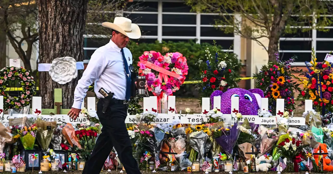 Police admit to driving right past shooter, other failures in Texas school massacre