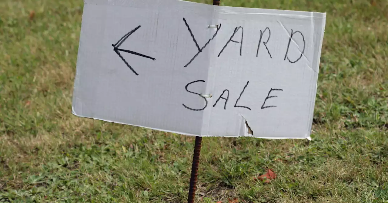 20 tips for hosting a successful yard sale