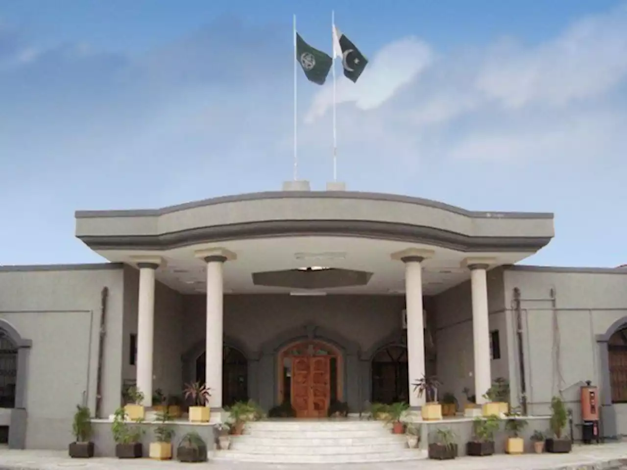 لاپتا افراد کیس؛ عدالت کا پرویز مشرف سے لیکر آج تک تمام وزرائے اعظم کو نوٹس جاری کرنے کا حکم - ایکسپریس اردو