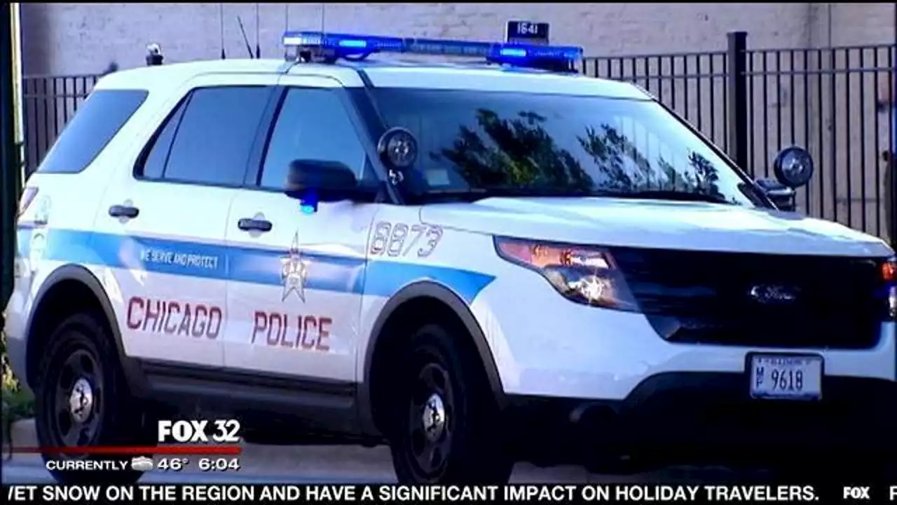 Chicago police squad car involved in West Side crash