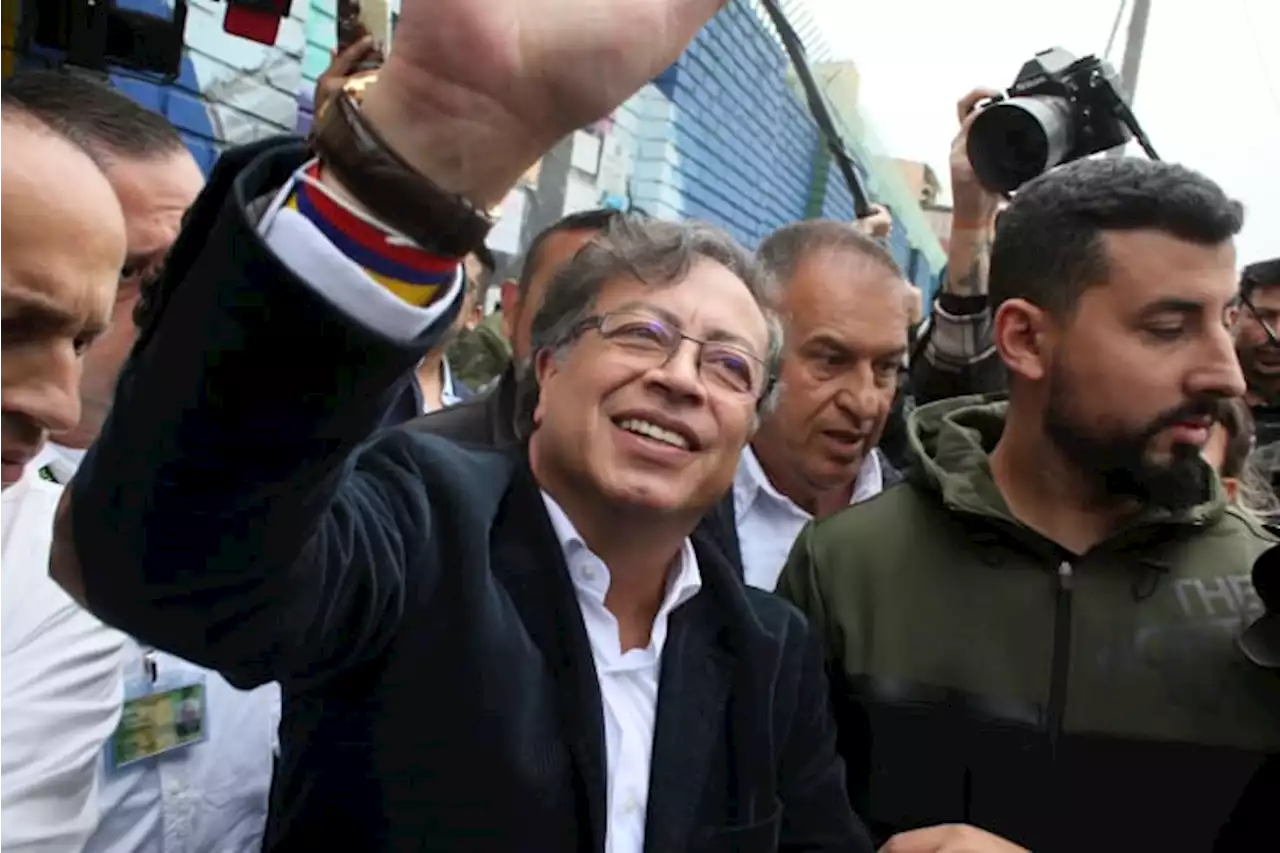 Colombians choose a new president amid general discontent