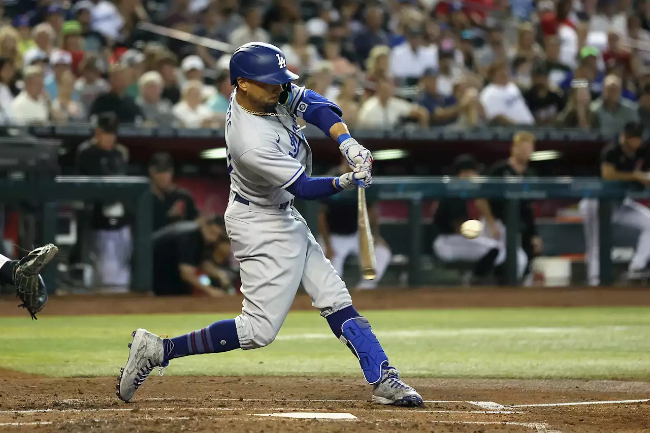 Mookie Betts' Leadoff Homer Helps Dodgers Defeat D-backs 3-2