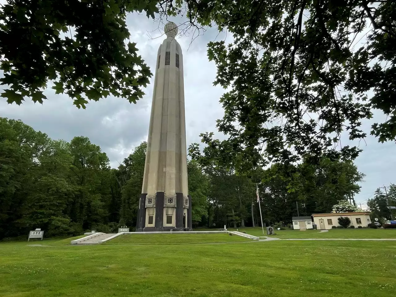 Massive light bulb tower is hard to miss. But museum honoring Edison is often overlooked.