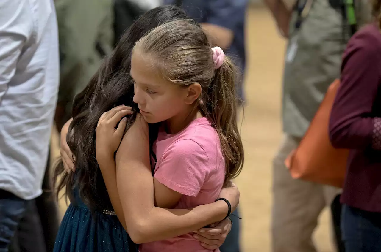 Photo Essay: Uvalde in Mourning