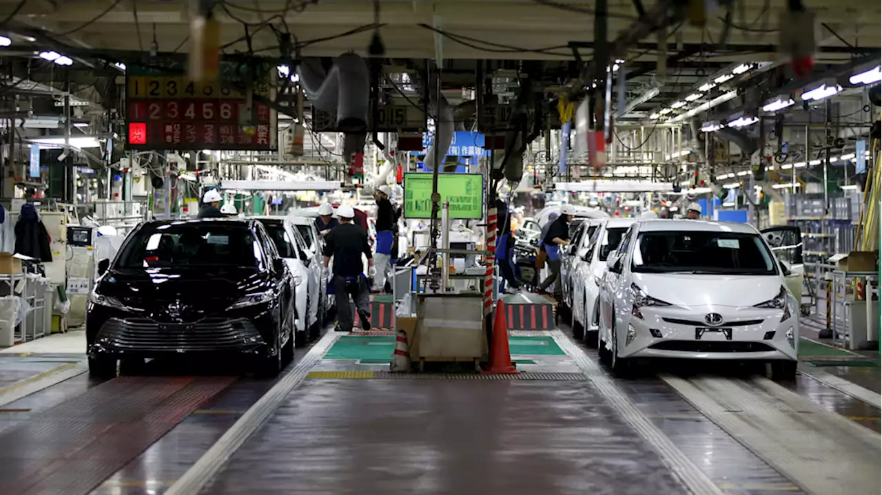 Toyota cuts global production plan by 100,000 in June