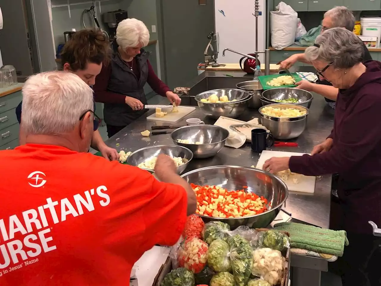 Local charity gets huge food donation to help feed Fraser Valley flood victims