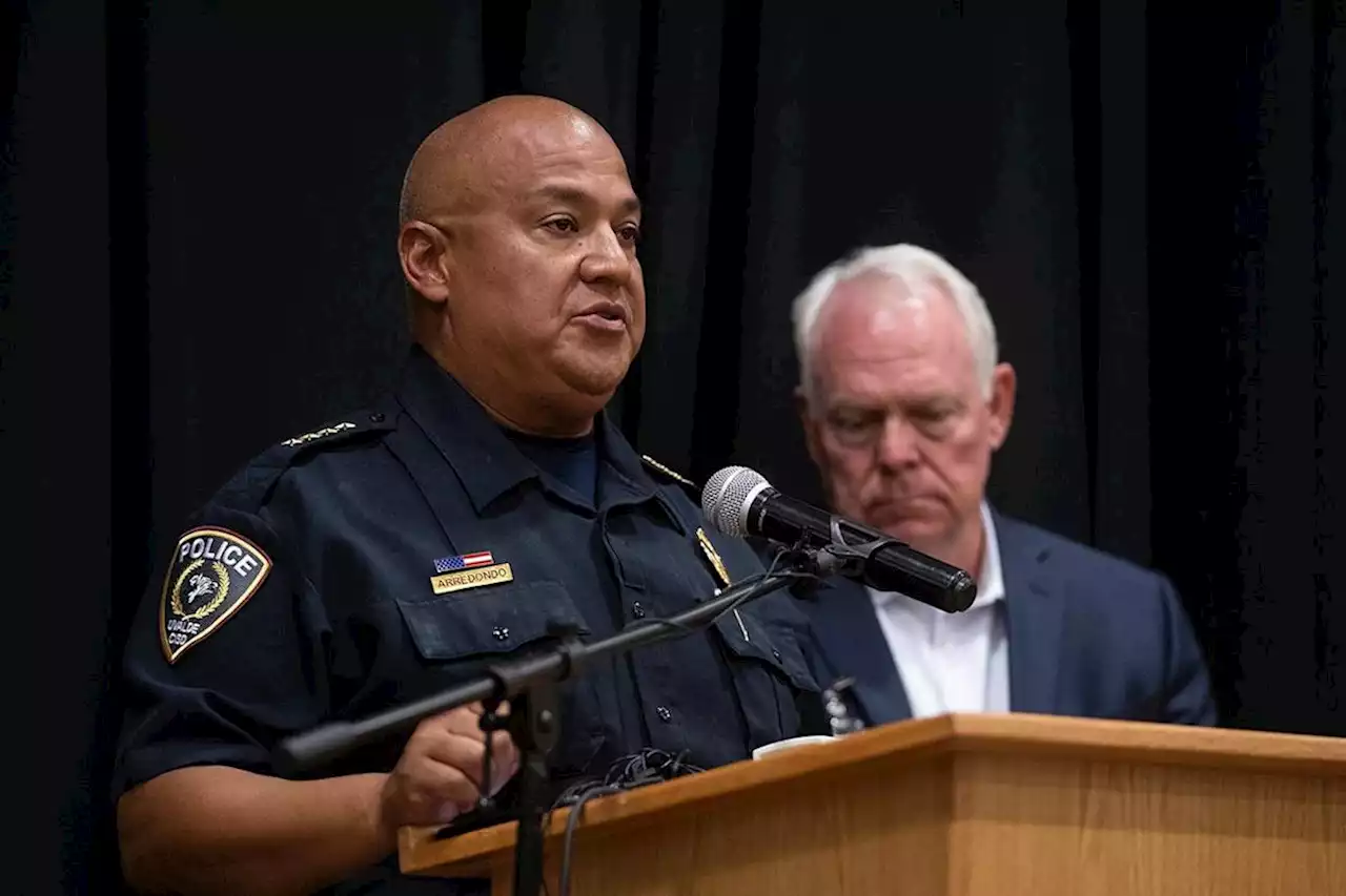 Texas police chief who delayed response did active shooter training in December