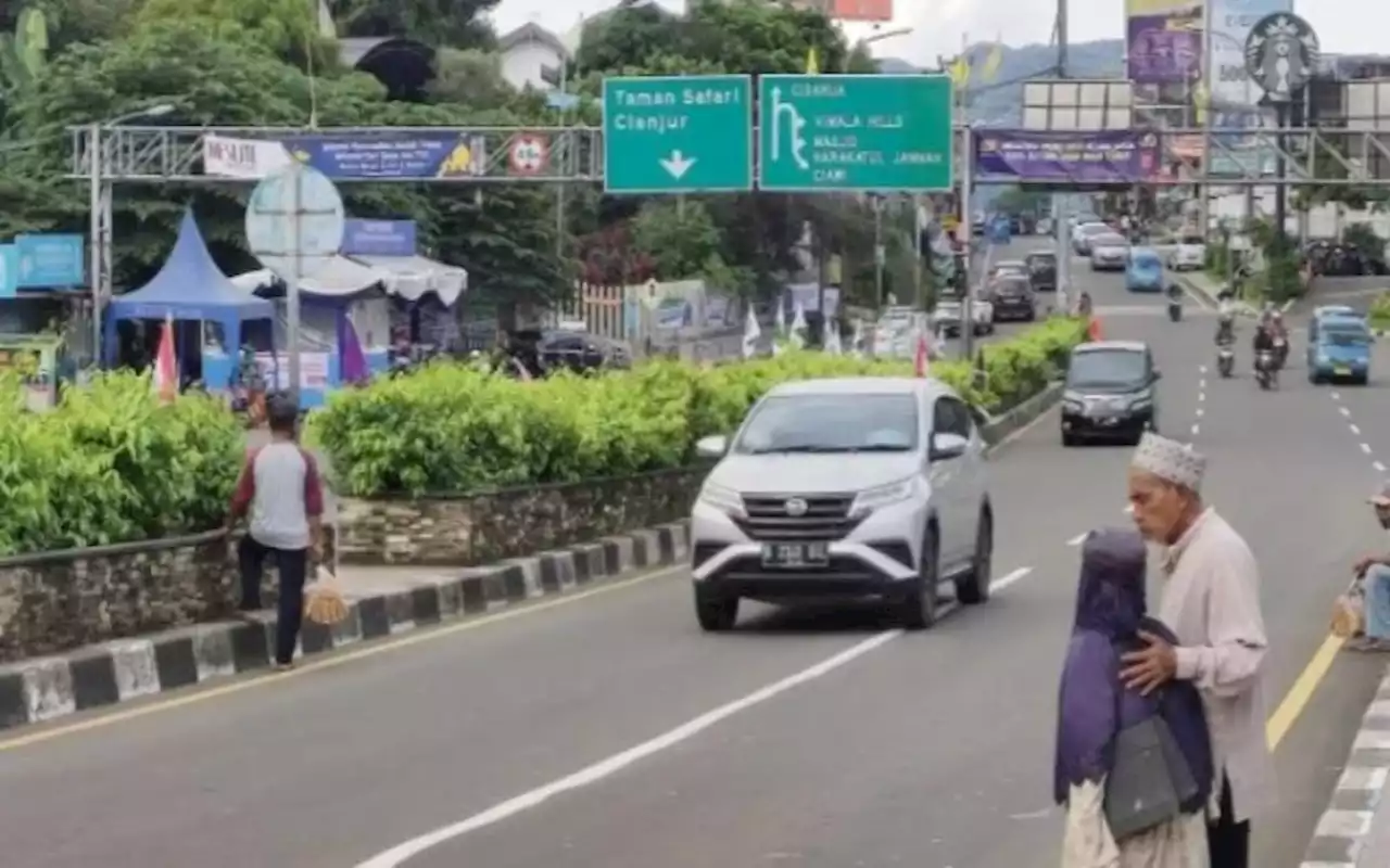 Lebaran Hari Kedua, Polisi Berlakukan Ganjil Genap di Jalur Puncak Hari Ini | Ekonomi - Bisnis.com