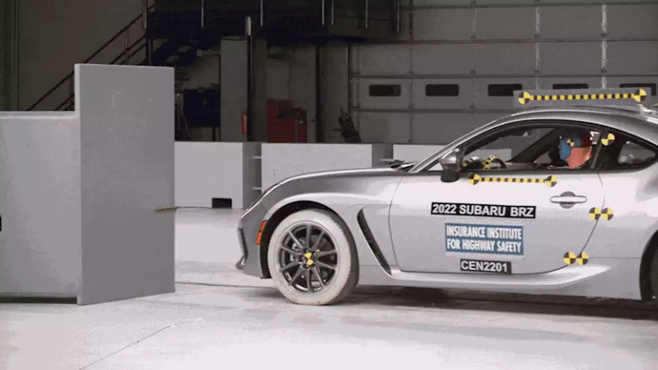 2022 Subaru BRZ And Toyota GR86 Crash Their Way Into A Top IIHS Rating | Carscoops