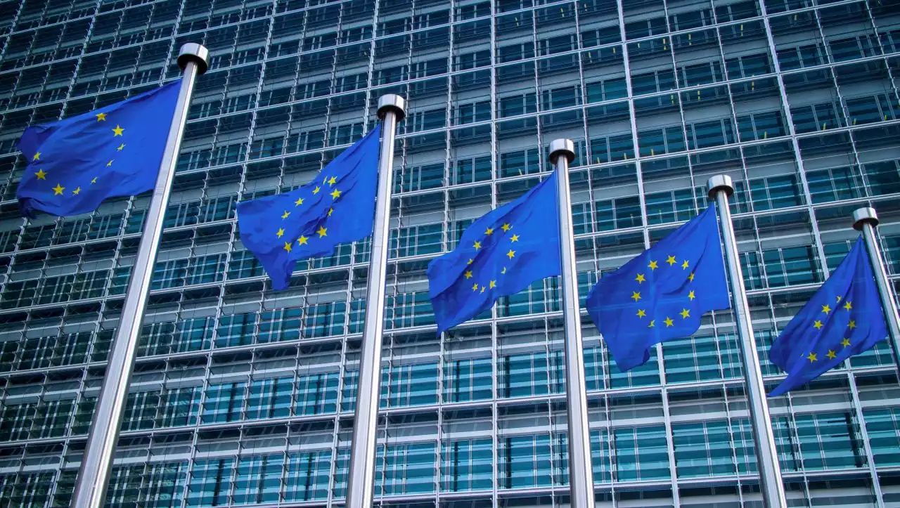 Europäische Union: EU-Parlament stimmt für Sperrklausel bei Europawahlen