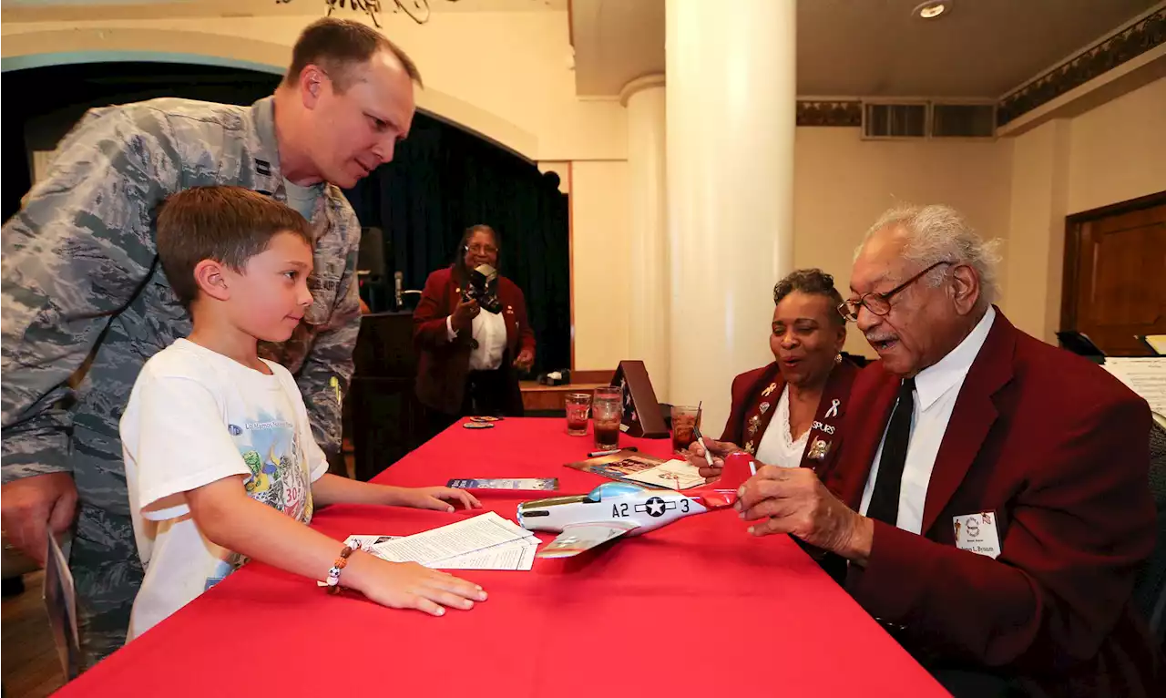 S.A. loses one of its last Tuskegee Airman at 101