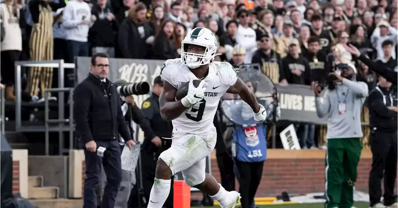 Could Kenneth Walker III be the NFL's next game-changing, field-tilting  running back? - Field Gulls