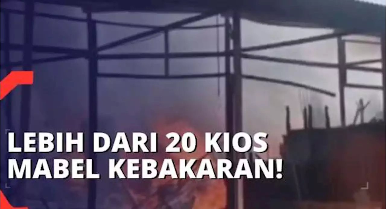 Lebih dari 20 Kios Mabel di Solo Terbakar, 10 Unit Mobil Damkar Dikerahkan