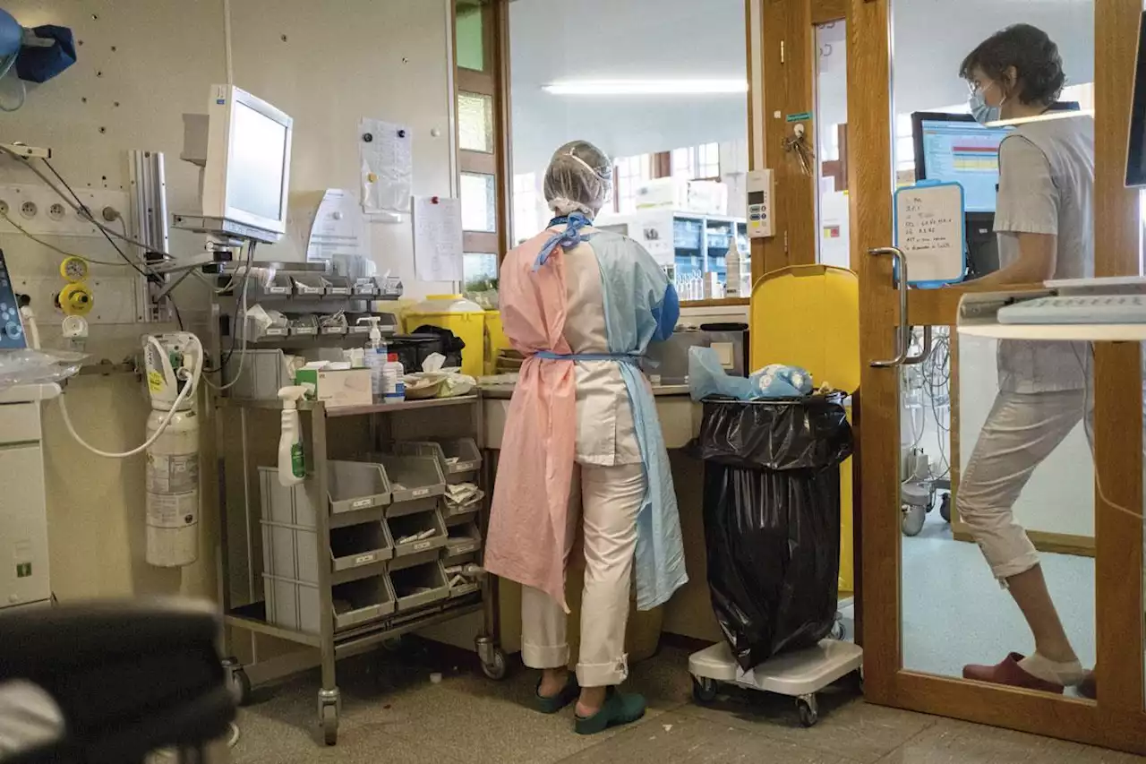 Covid: les hospitalisations et les décès en forte baisse, la situation dans votre commune