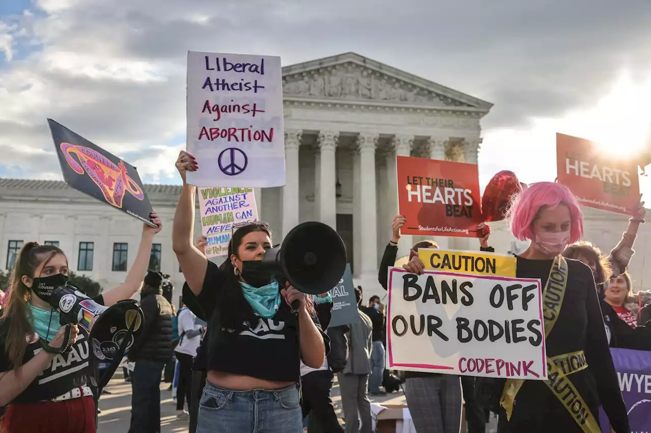 L'accès à l'avortement, un droit fragile et inégal dans le monde