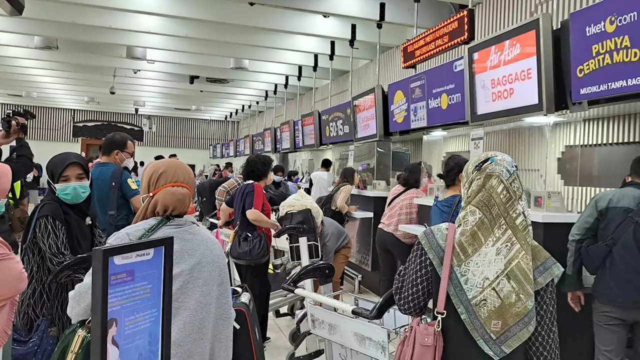 Bandara Soetta Masih Padat di Hari Pertama Lebaran, Jumlah Penumpang Sudah Menurun