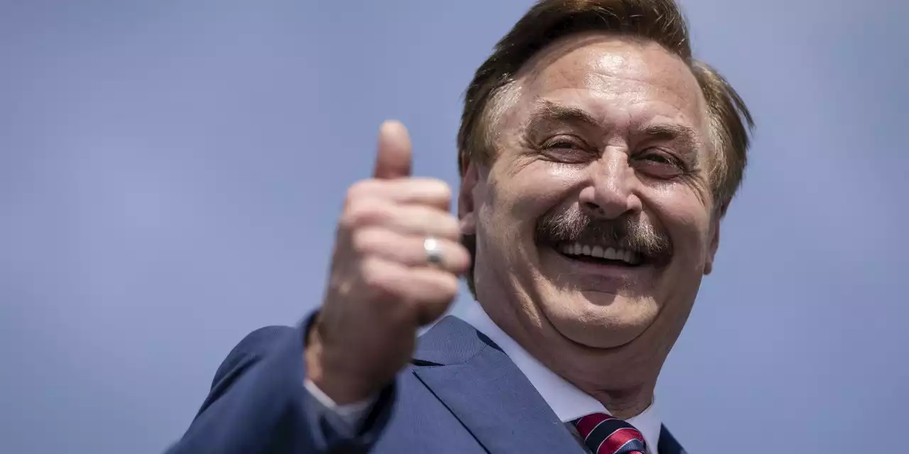 MyPillow's Mike Lindell returns to Twitter, only to get banned again hours later