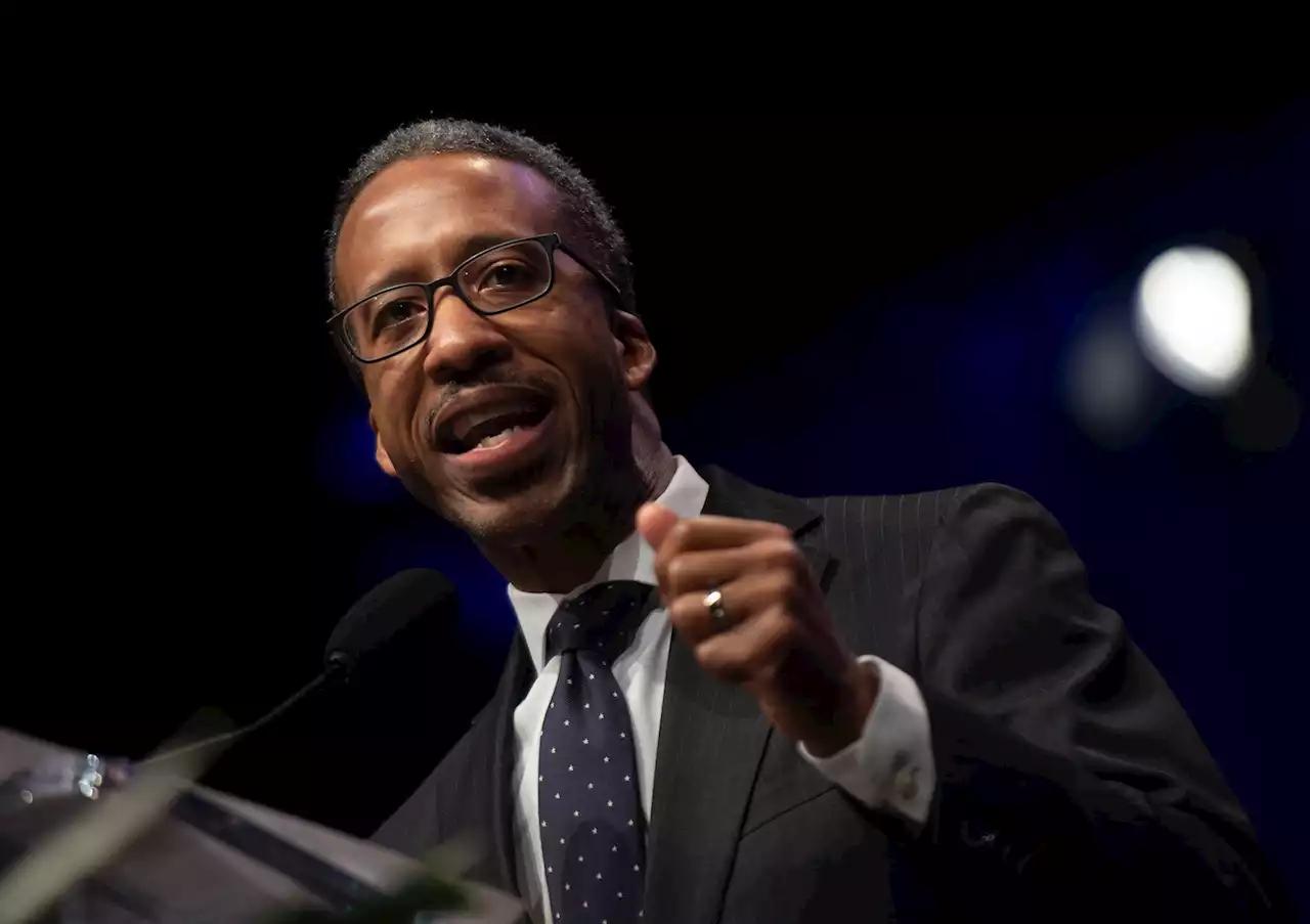 Kenyan McDuffie suspends campaign for D.C. attorney general