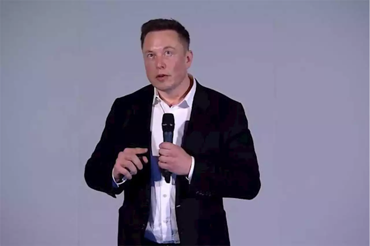 Musk seeks to put in less money in new Twitter deal financing