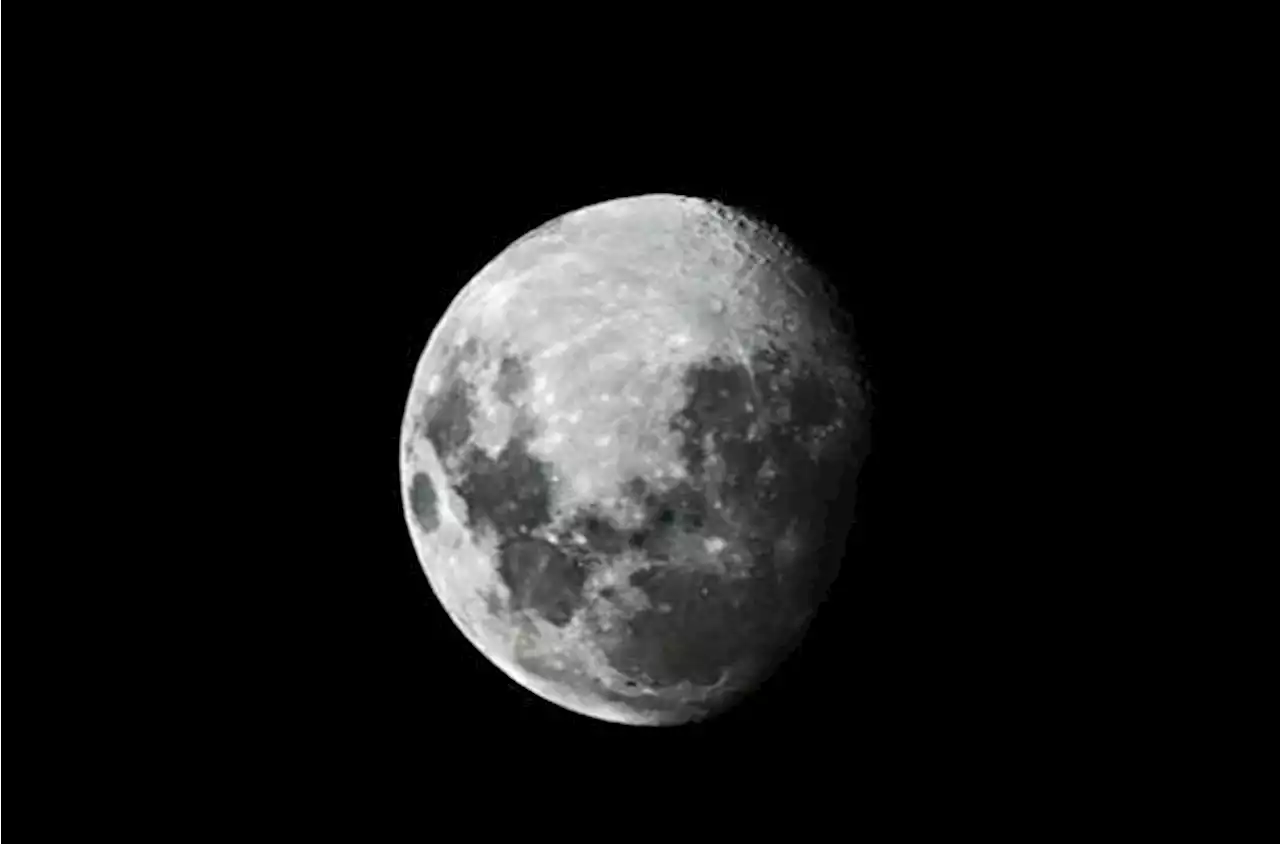 QuickCheck: Is the moon upside down in Australia?