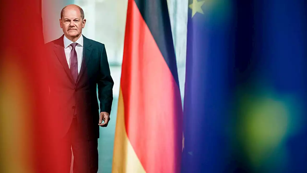 Olaf Scholz in der Kritik: Warum der Bundeskanzler nicht nach Kiew reisen will