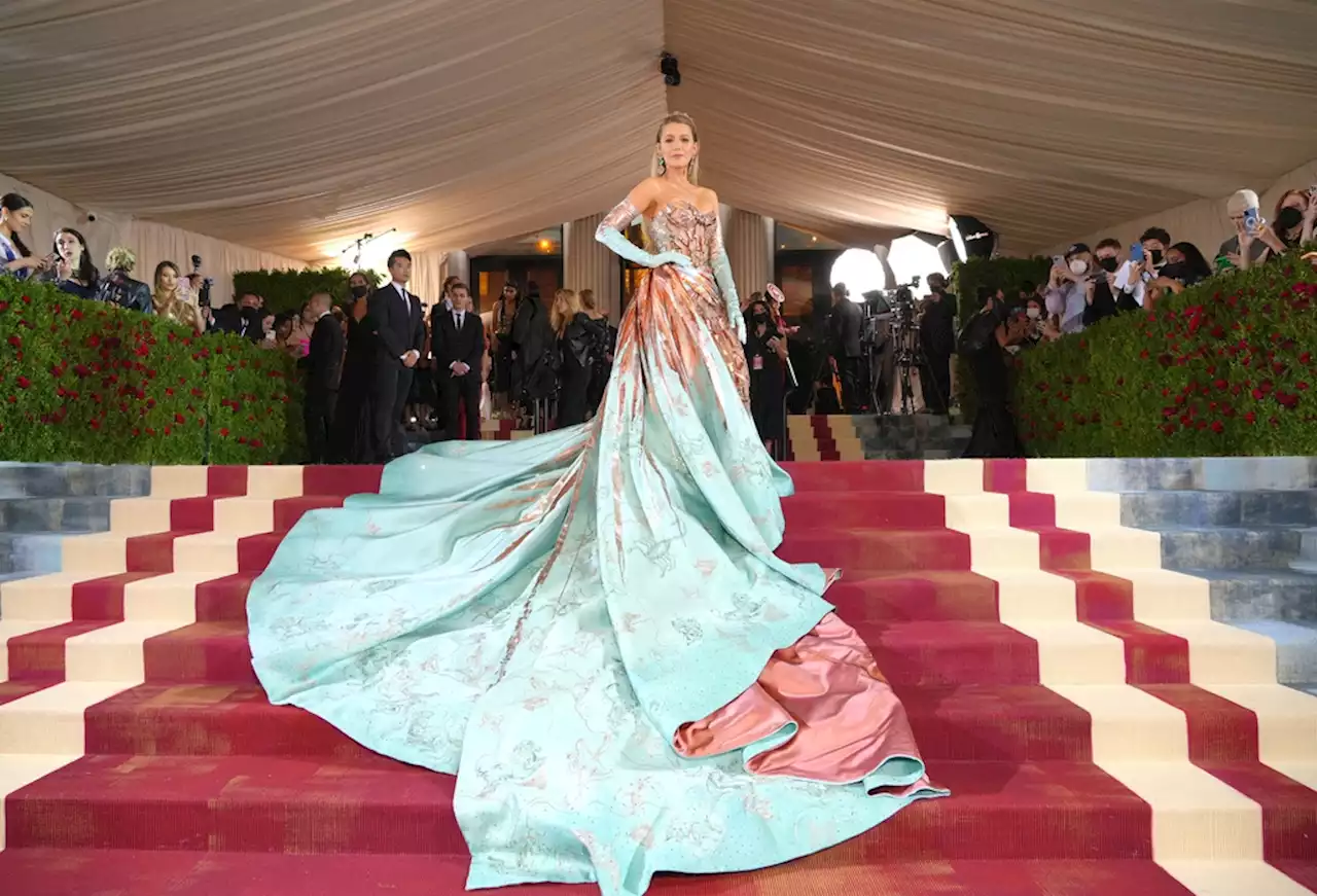 Red carpet Regencycore finally has its moment at this year’s Met Gala