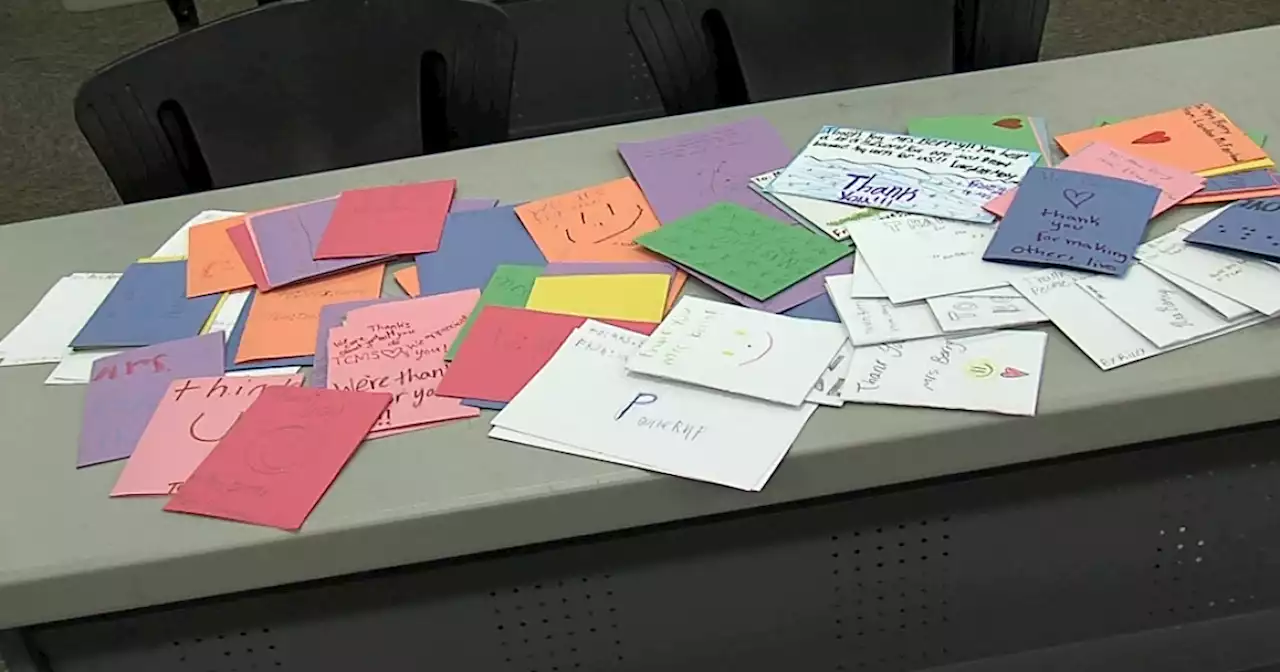 Shelby Co. fifth graders conducting experiment on kindness