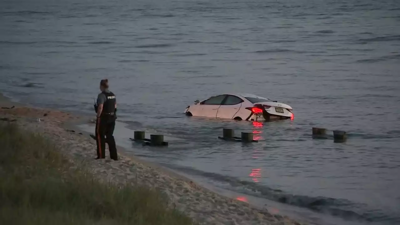 At least 2 injured after driver loses control, plunges into bay in North Cape May