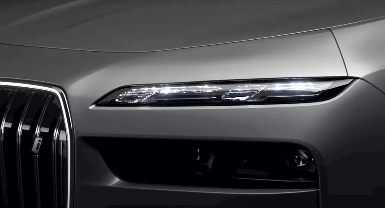 The BMW i7 Has Complex Swarovski Crystal Headlights | Carscoops