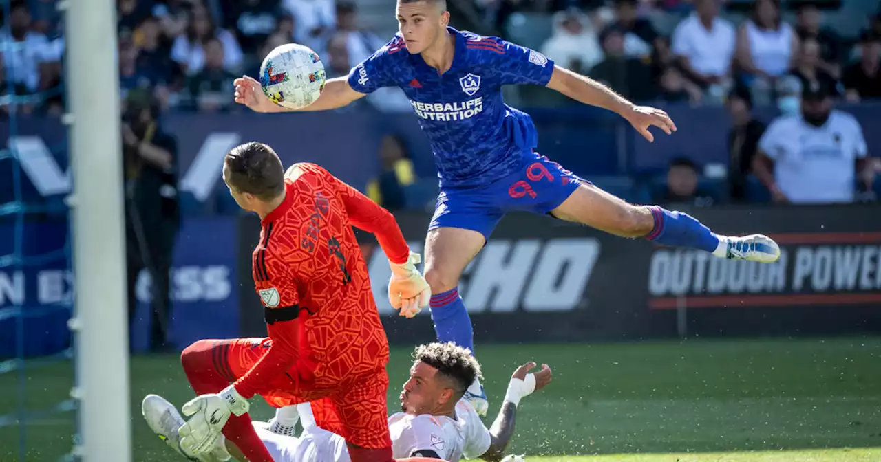 LA Galaxy's Joveljic nets 2 goals in 4-1 win over Austin