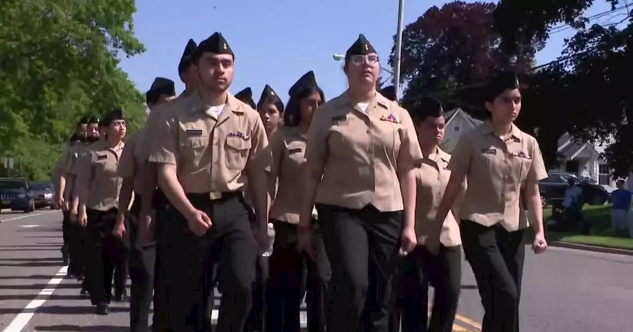 At Memorial Day parade in Freeport, 'what it means to serve and protect' is on display