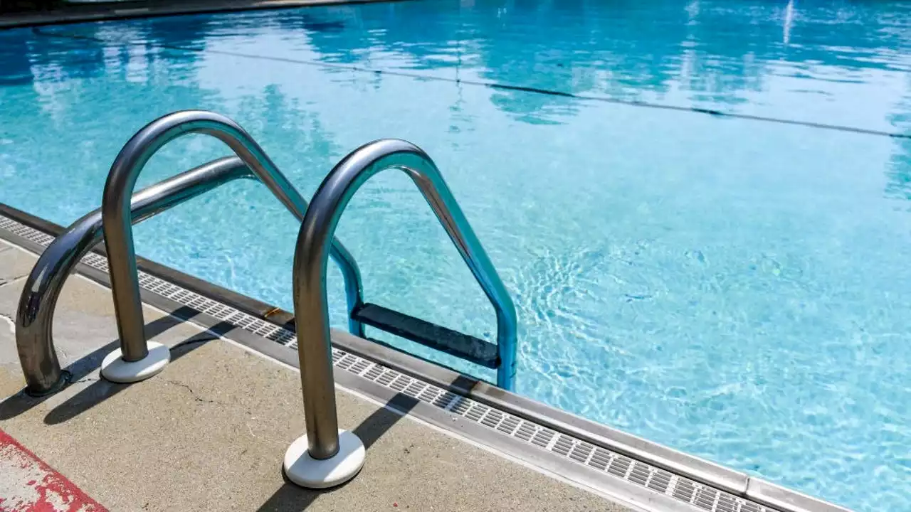 Houston swimming pool schedule: Phased opening, hours, locations