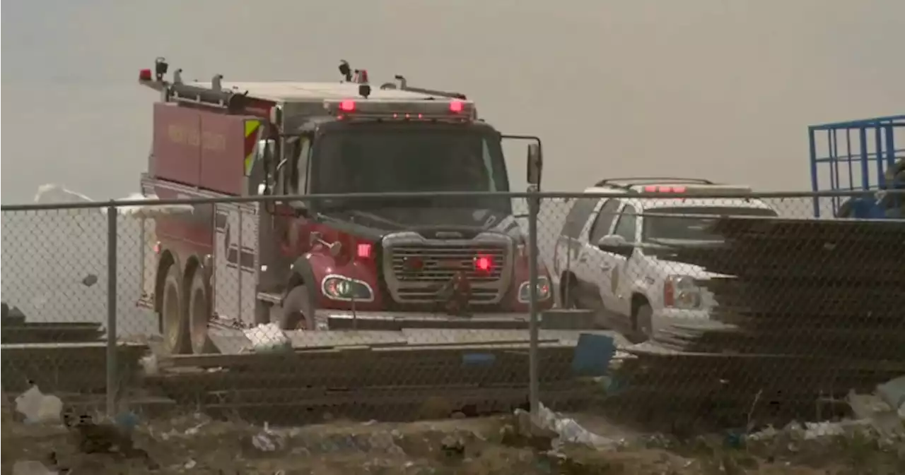 Fire breaks out at recycling plant east of Calgary - Calgary | Globalnews.ca