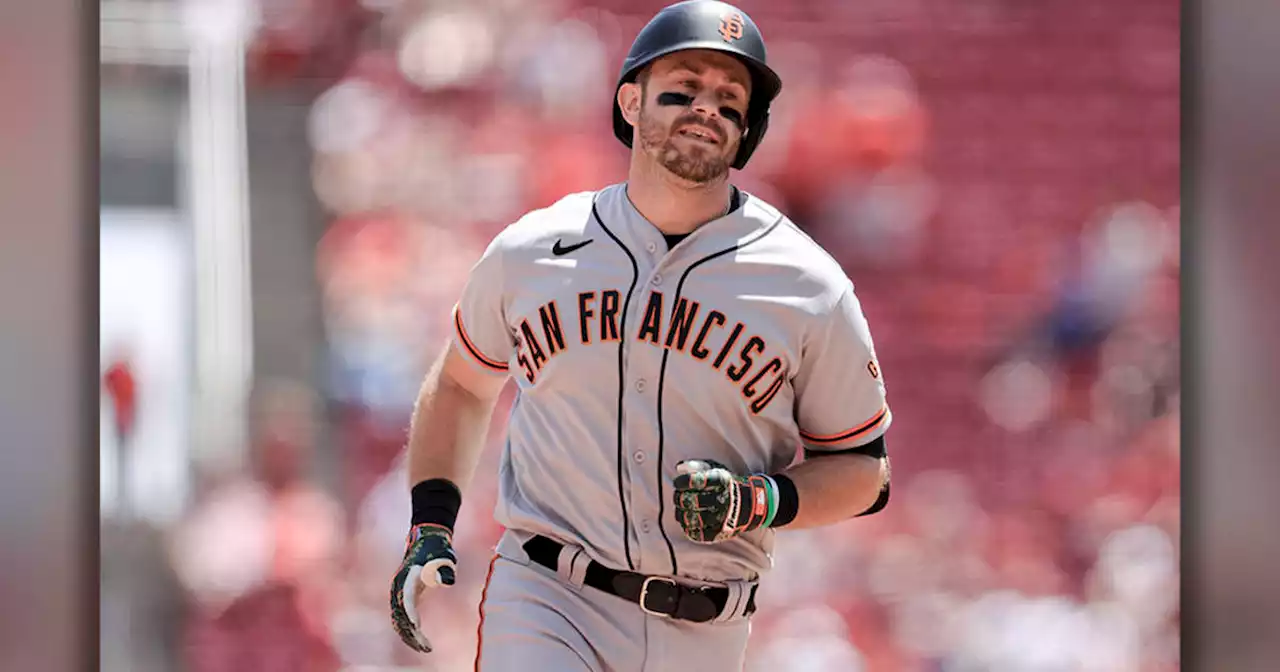 Longoria's 4th homer in 4 games lifts Giants over Reds