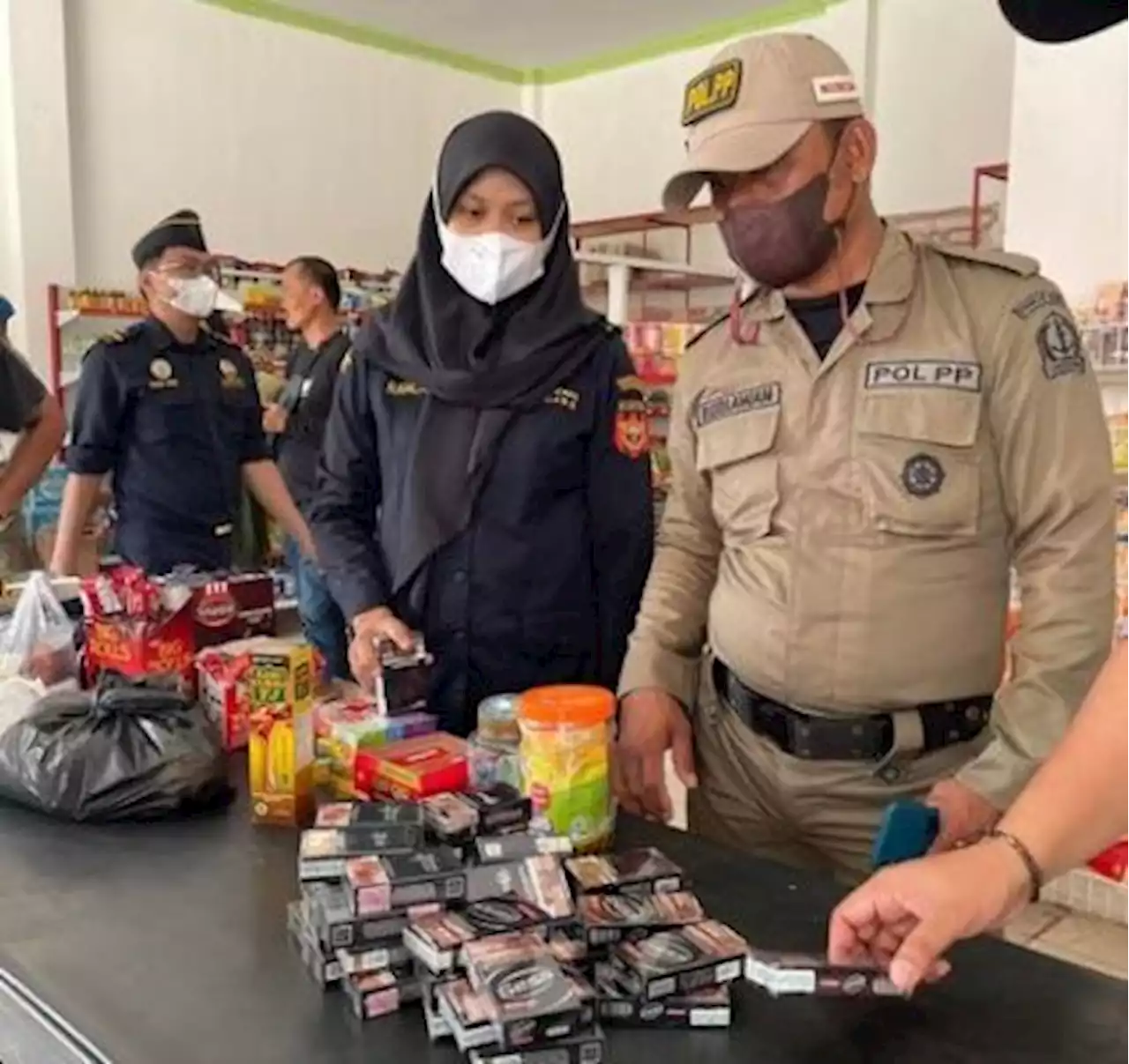 Bea Cukai Laksanakan Operasi Pasar Pantau Potensi Peredaran Rokok Ilegal