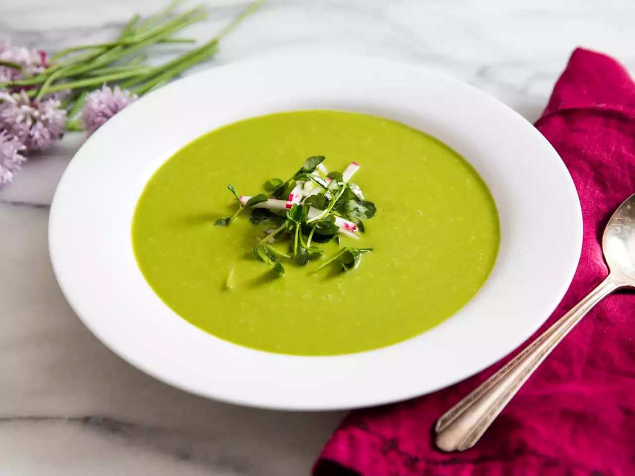 Hot or Cold Creamy Lettuce Soup Recipe