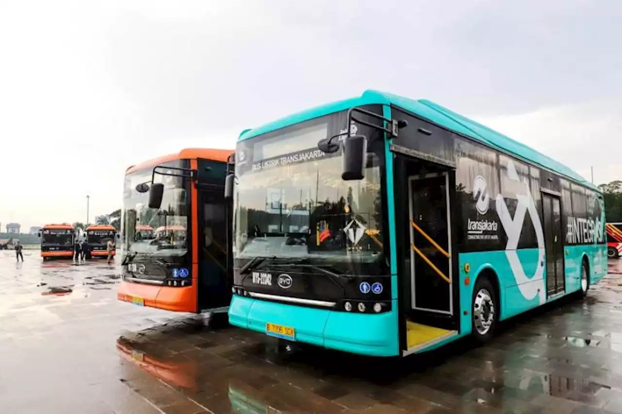 Transjakarta Antisipasi Lonjakan Penumpang di Stasiun Manggarai