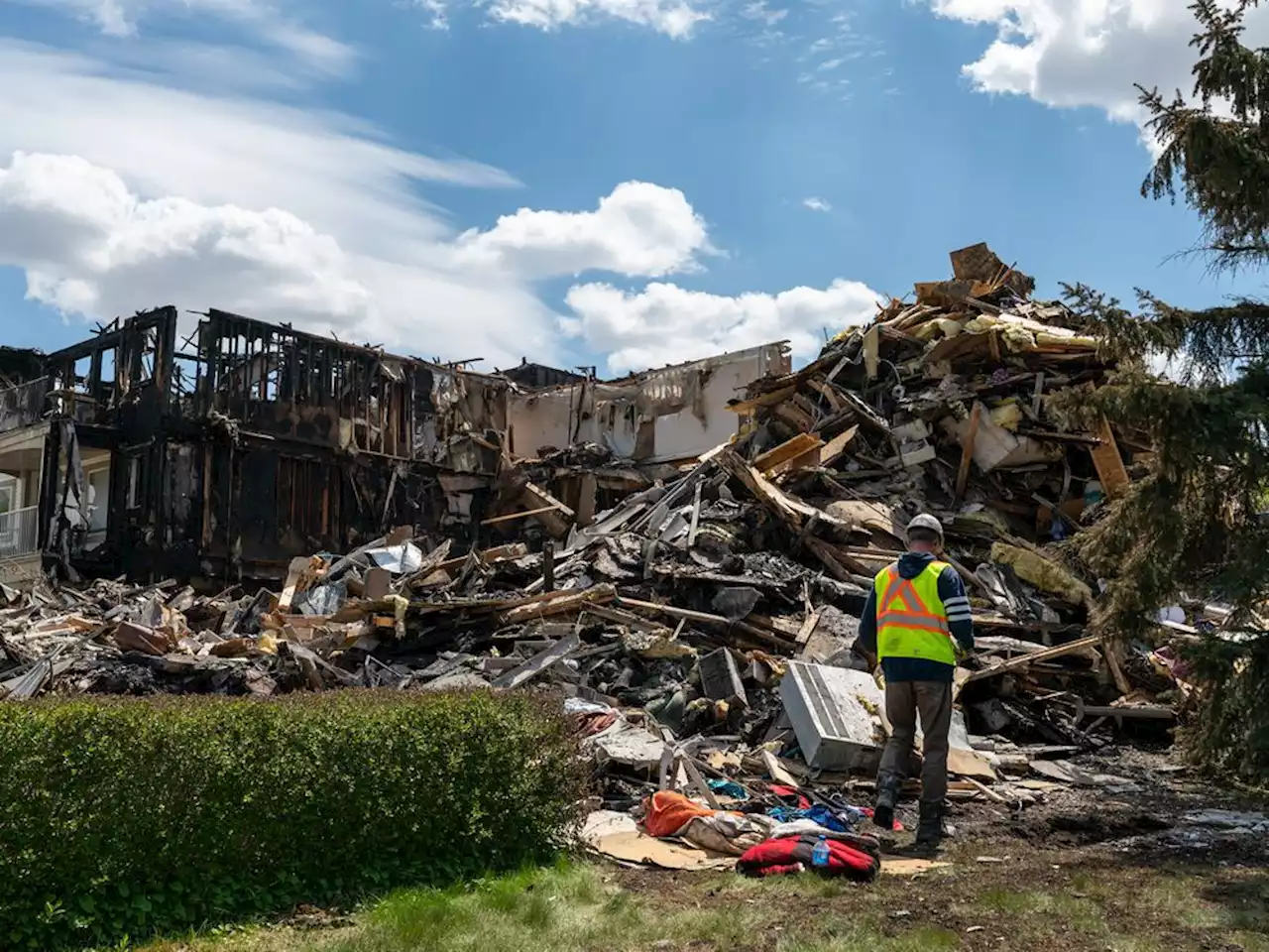 Destroyed Sutherland condo had working fire alarms, but no sprinklers: Saskatoon fire department