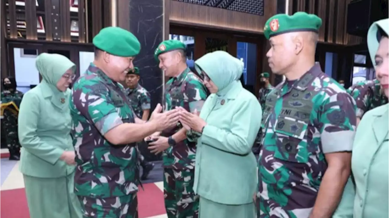 24 Pati TNI AD Naik Pangkat