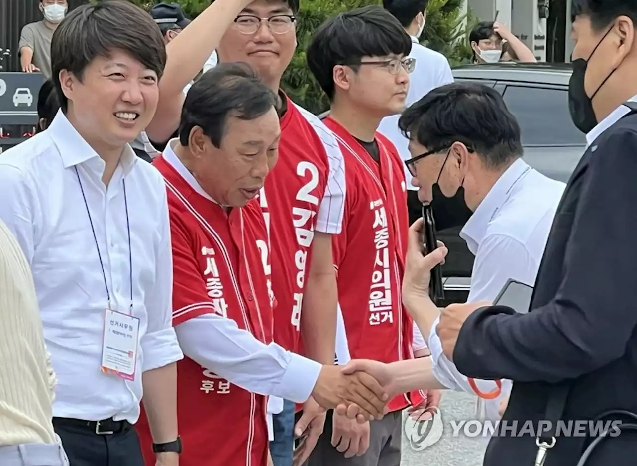 與, 경기남부서 '물량공세'…'당선되면 예산 우선적 배정' | 연합뉴스