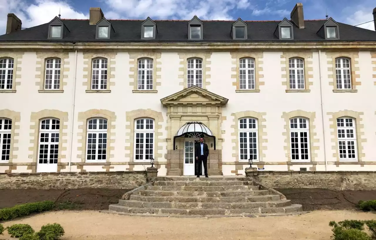 Près de Nantes, la renaissance luxueuse de l'Abbaye de Villeneuve