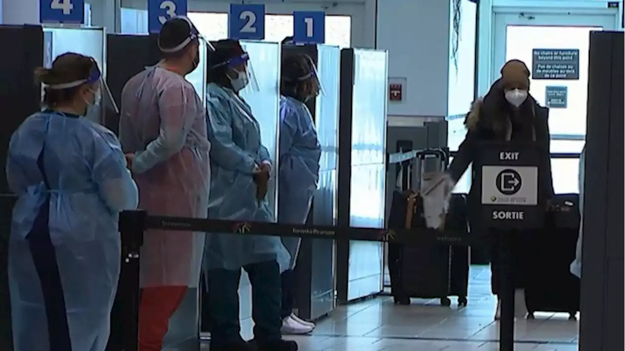 Pandemic measures to remain at border for at least another month, PHAC announces